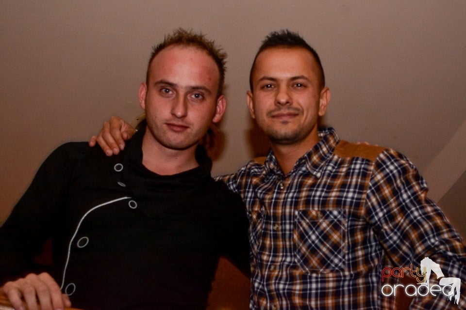 Saturday Night Party în Zulu, Zulu Caffe