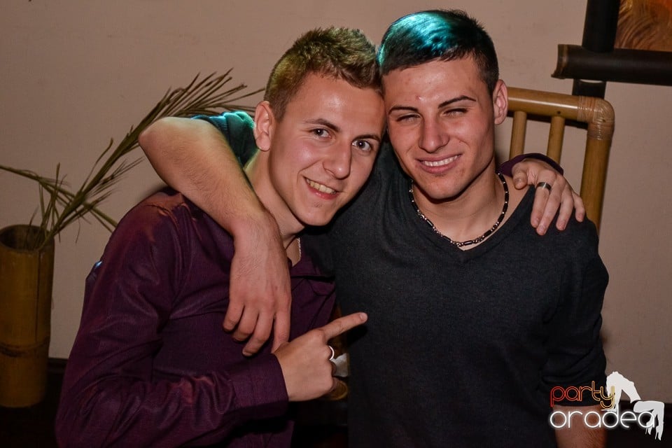 Saturday Night Party în Zulu, Zulu Caffe