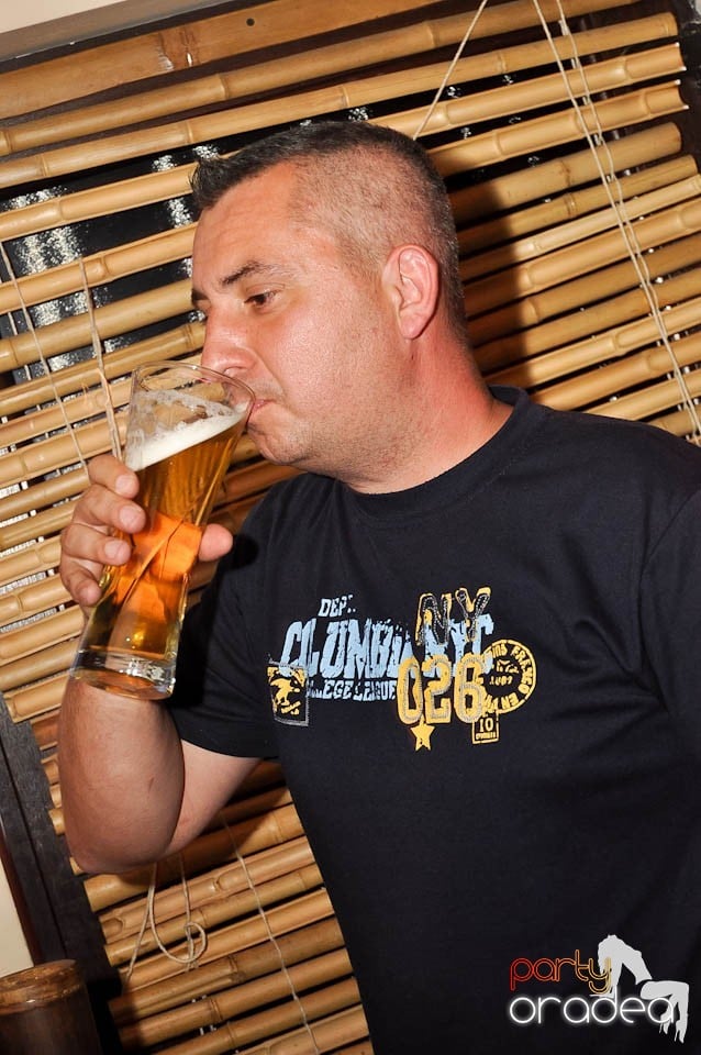 Saturday Night Party în Zulu, Zulu Caffe