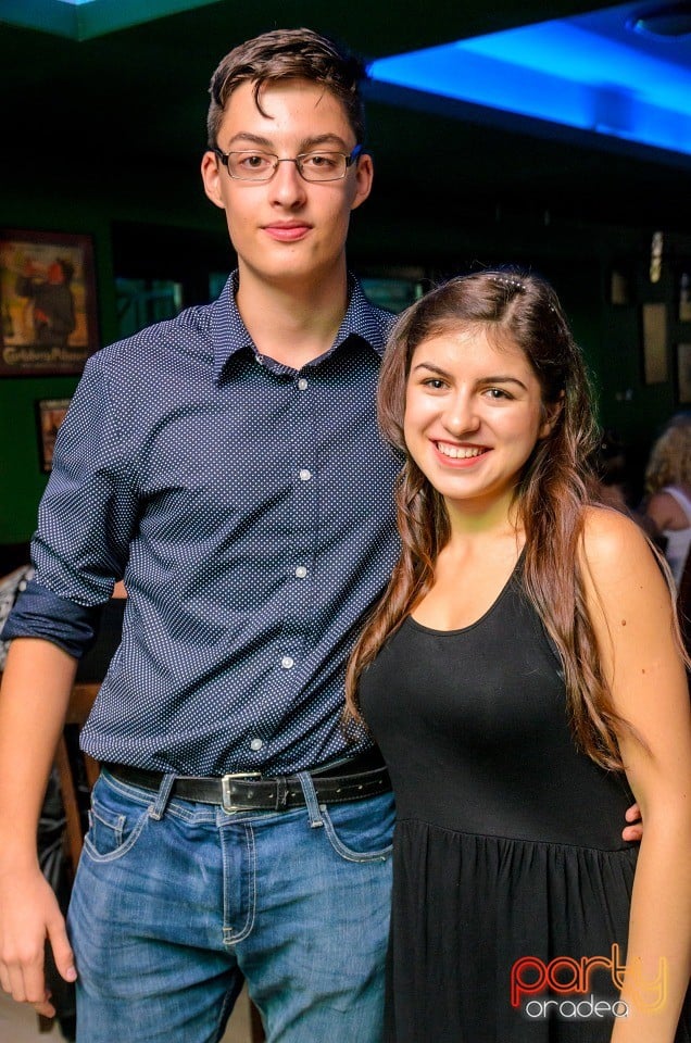 Saturday Night Party, Green Pub