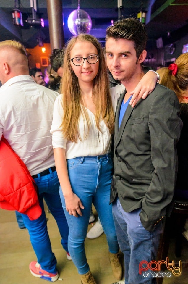 Saturday Night Party, Green Pub