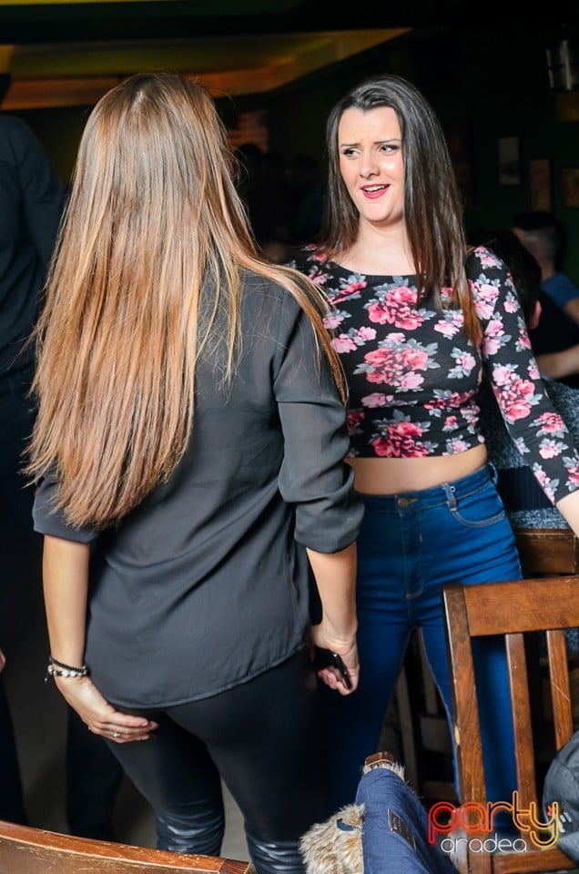 Saturday Night Party, Green Pub