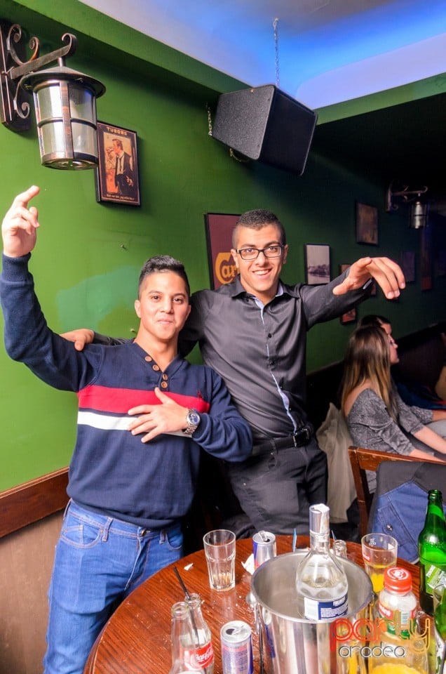 Saturday Night Party, Green Pub