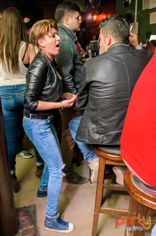 Saturday Night Party, Green Pub