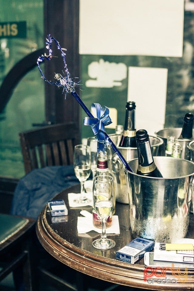 Saturday Night Party, Green Pub