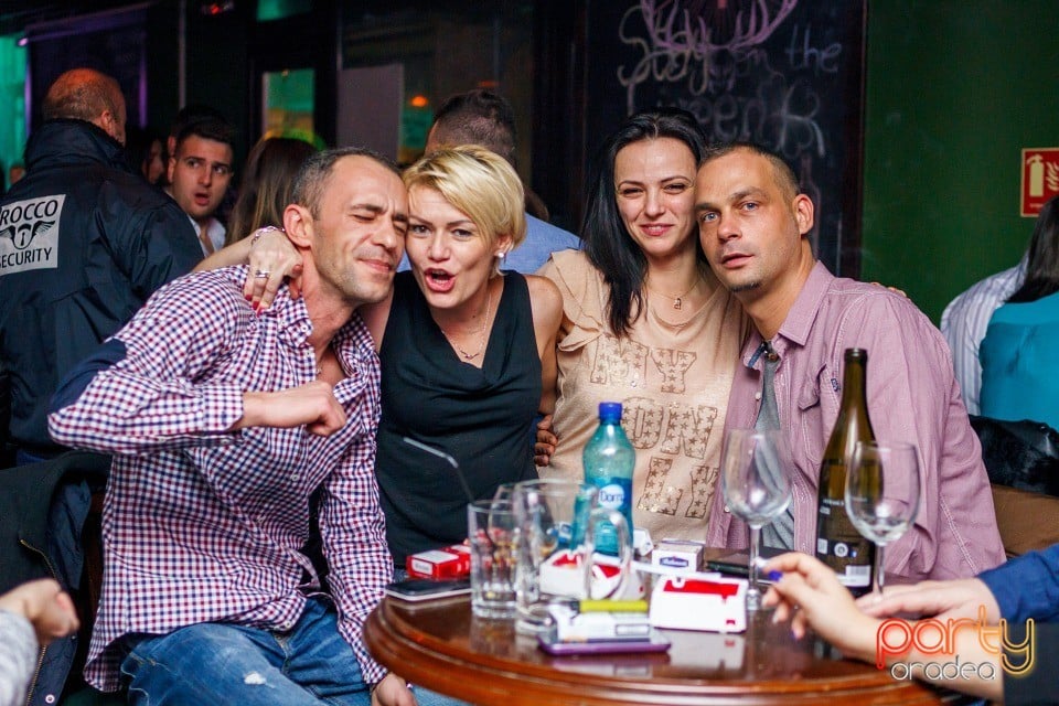 Saturday Night Party, Green Pub