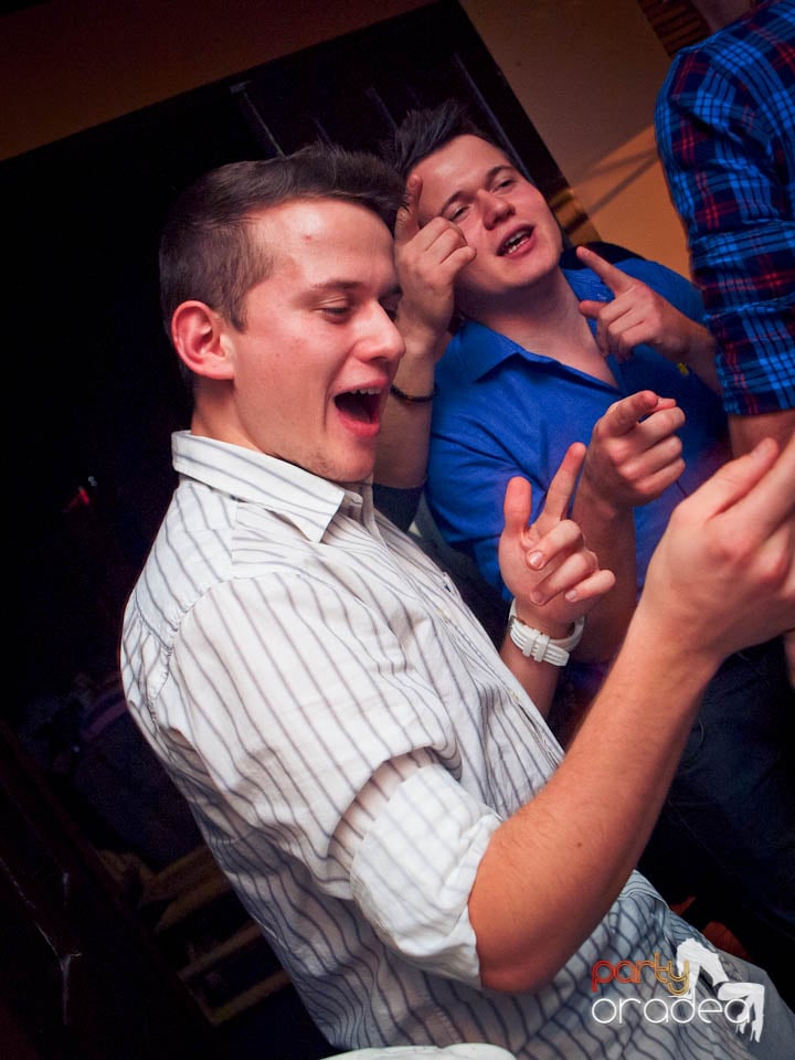 Saturday Night Party, Zulu Caffe