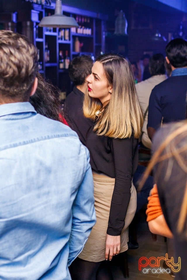 Saturday Night Party, Green Pub