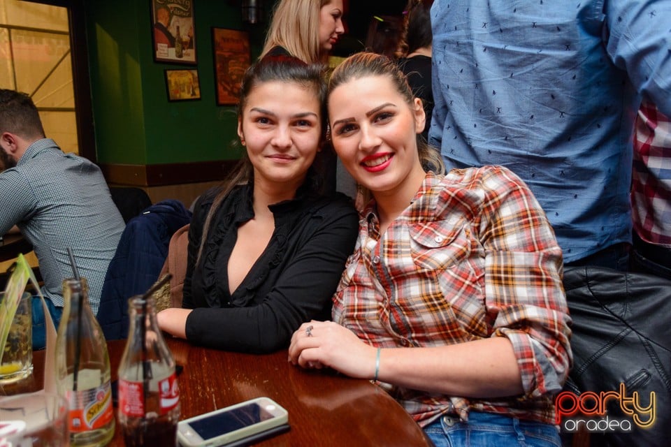 Saturday Night Party, Green Pub