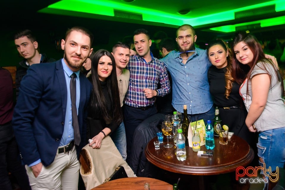 Saturday Night Party, Green Pub