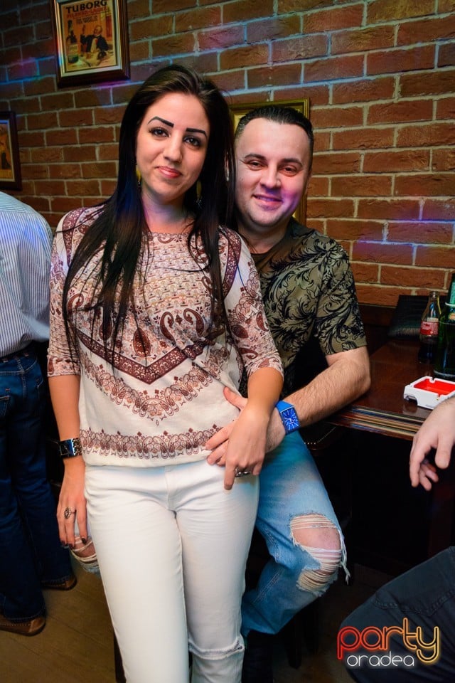 Saturday Night Party, Green Pub