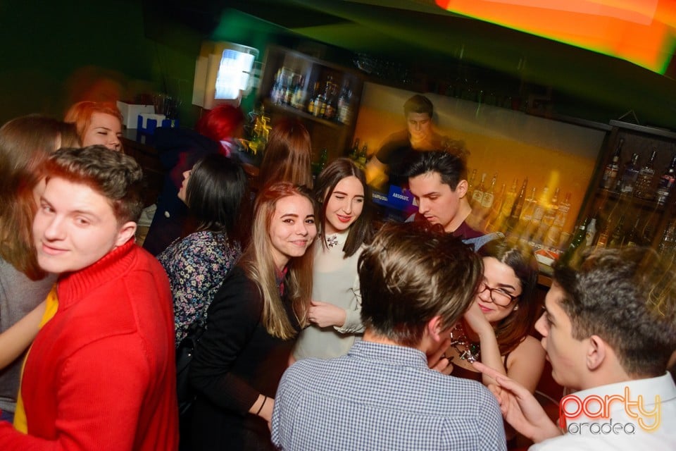 Saturday Night Party, Green Pub