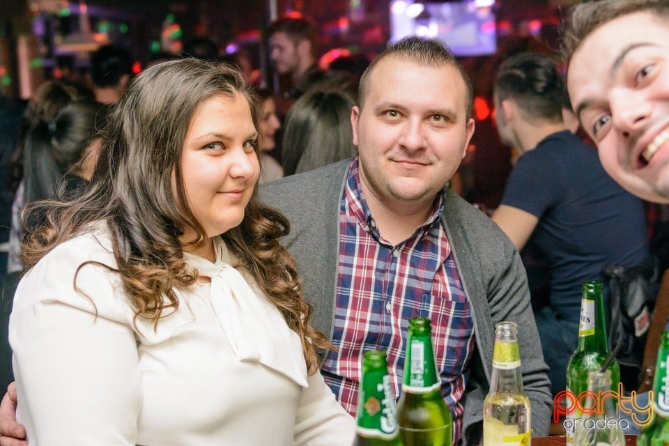 Saturday Night Party, Green Pub