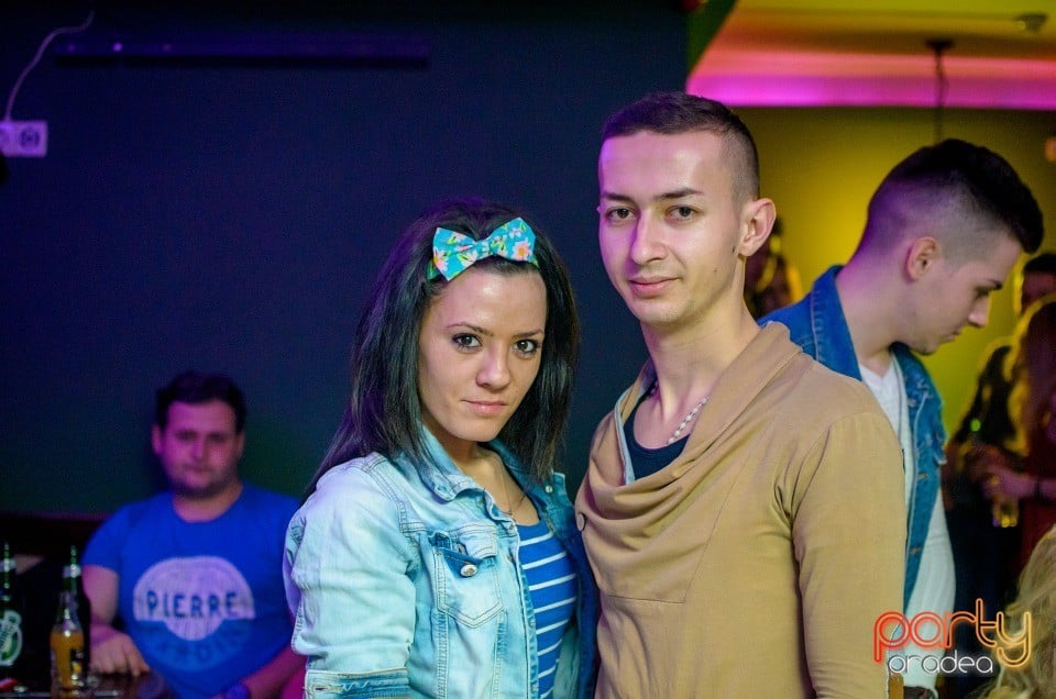 Saturday Night Party, Green Pub