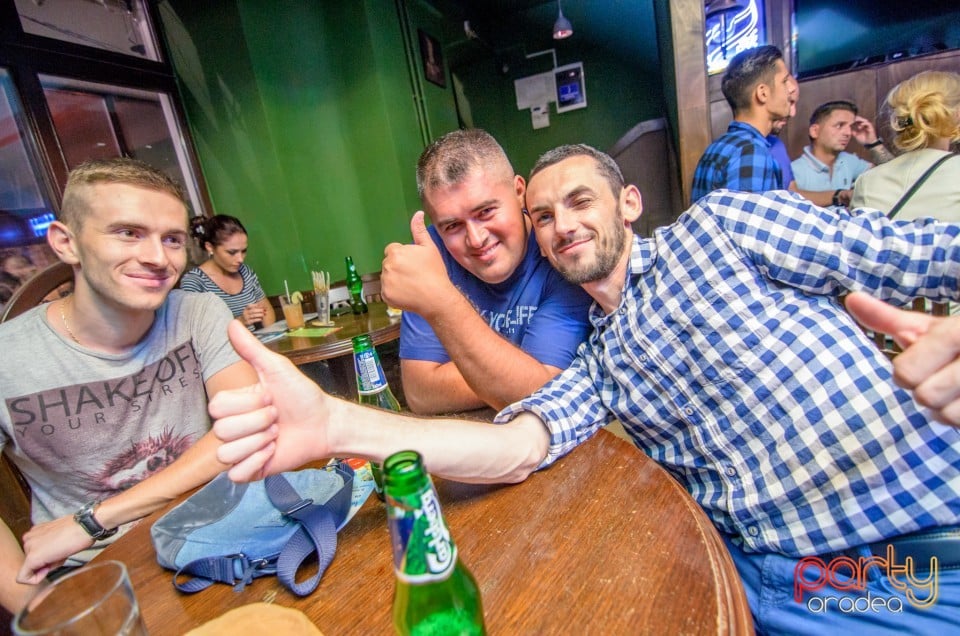 Saturday Night Party, Green Pub