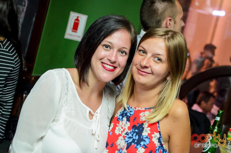 Saturday Night Party, Green Pub