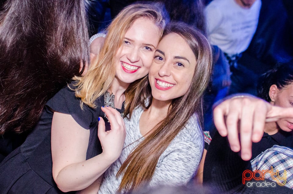 Saturday Night Party, Green Pub