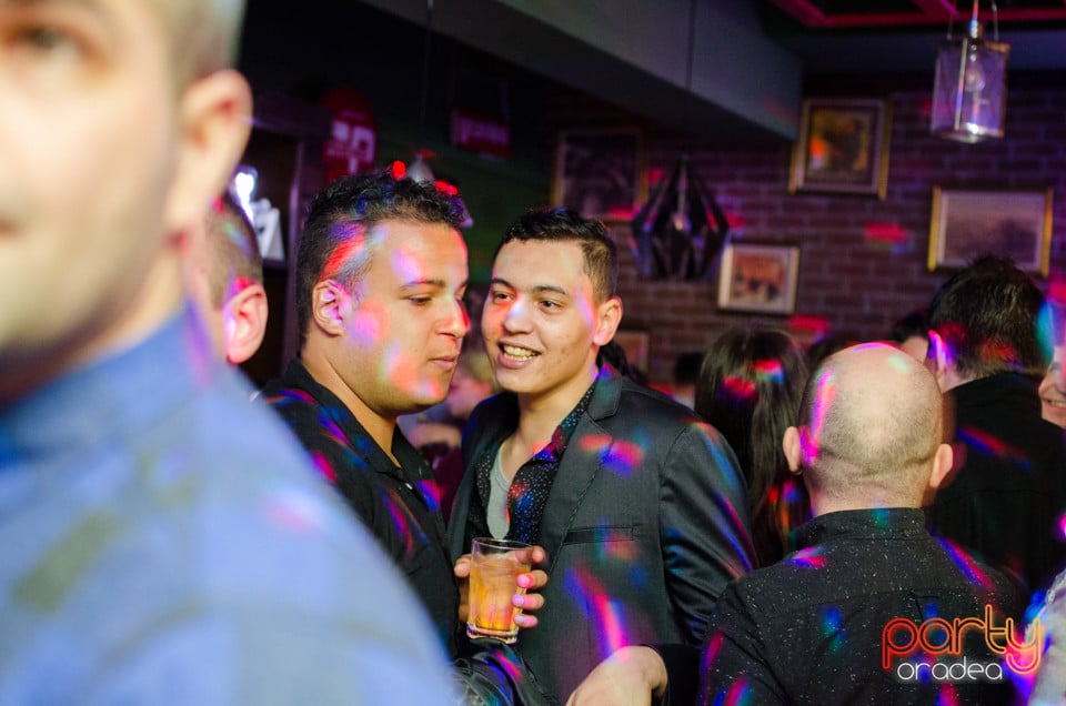 Saturday Night Party, Green Pub