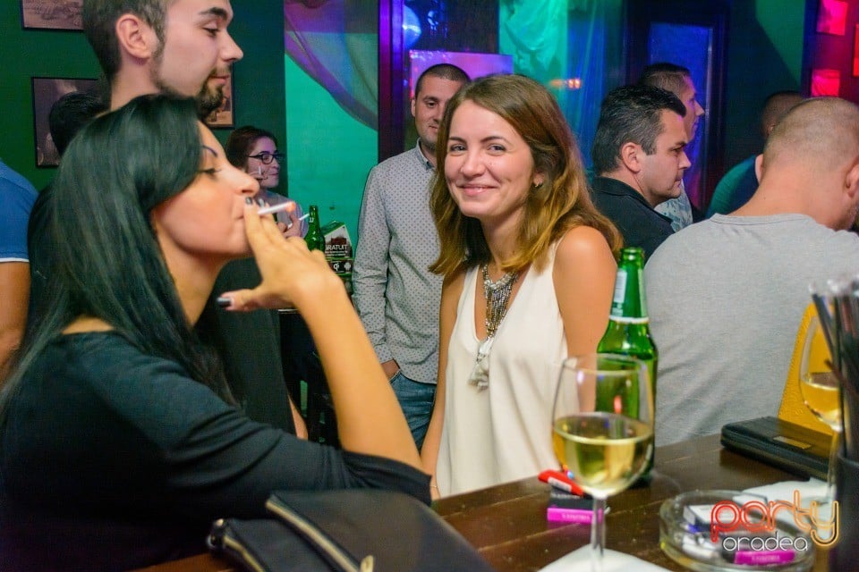 Saturday Night Party, Green Pub