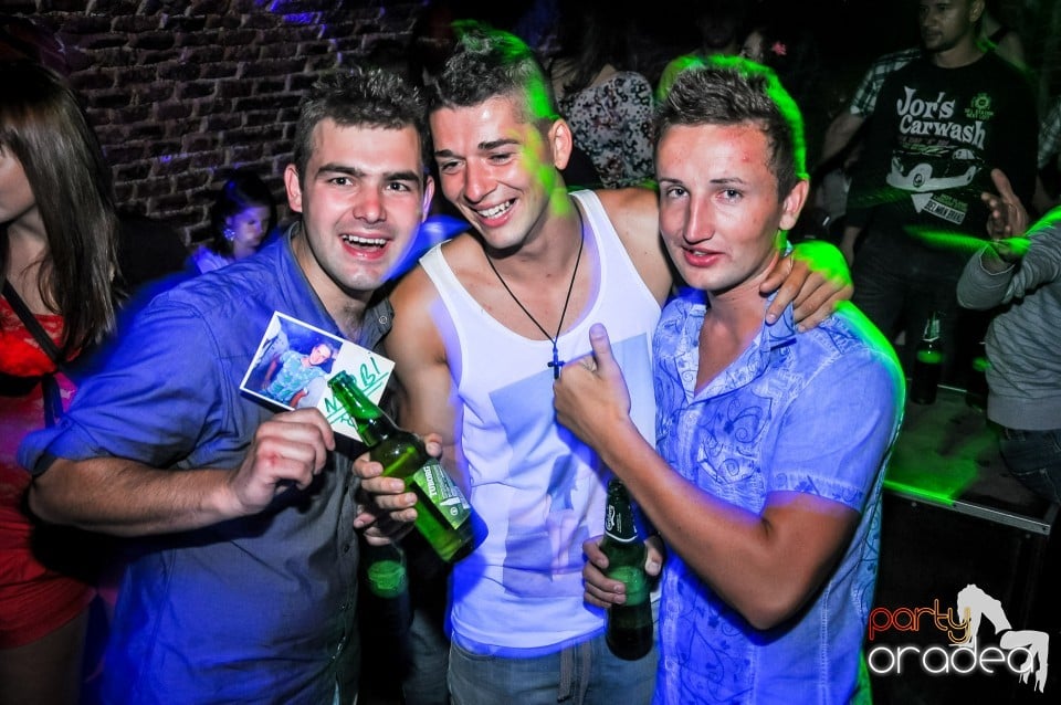 Saturday Night SLAM, 