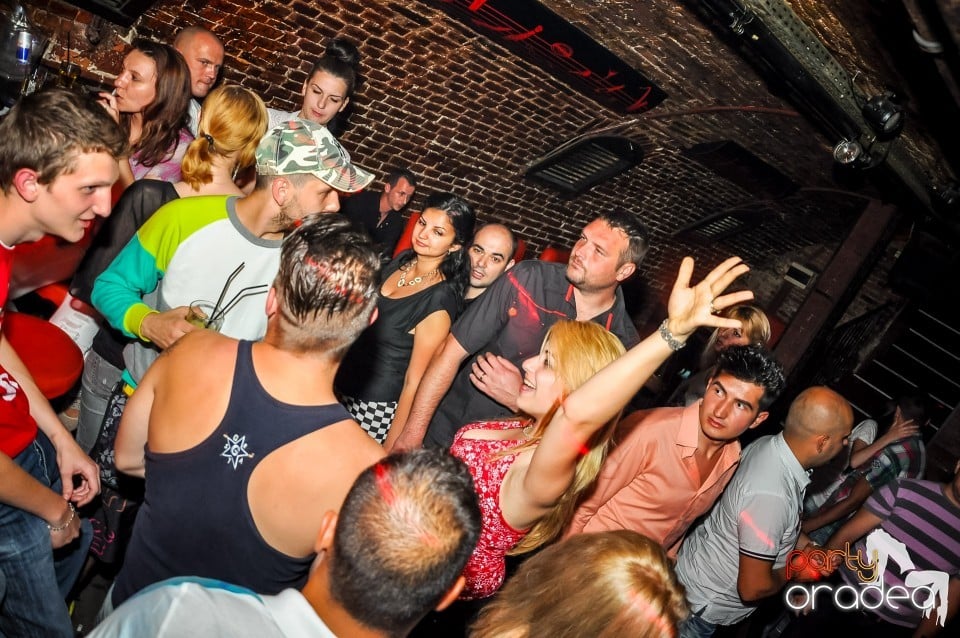 Saturday Night SLAM, 