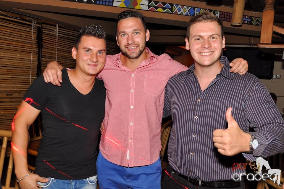 Saturday Night Zulu Party, Zulu Caffe