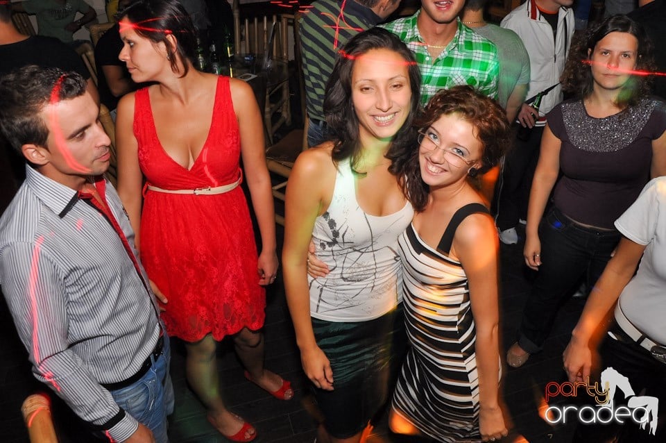 Saturday Night Zulu Party, Zulu Caffe