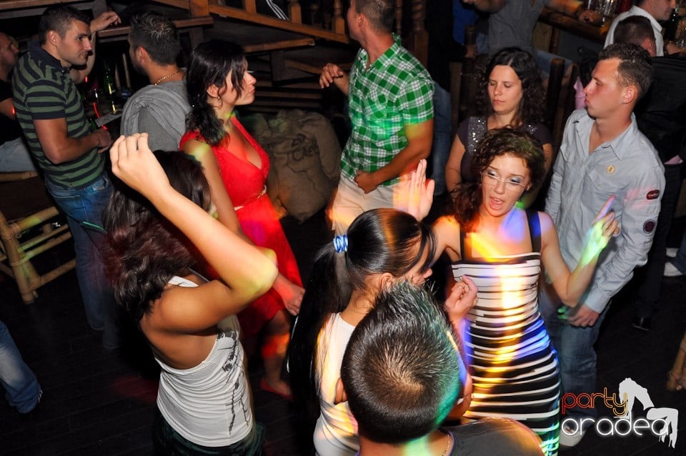 Saturday Night Zulu Party, Zulu Caffe