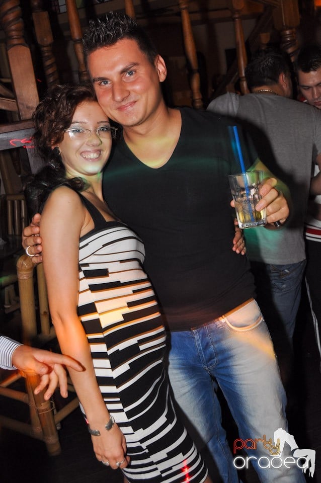 Saturday Night Zulu Party, Zulu Caffe