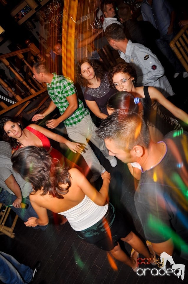 Saturday Night Zulu Party, Zulu Caffe