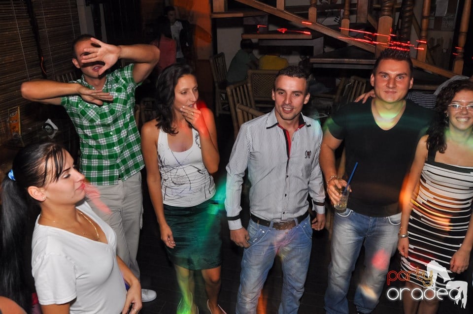 Saturday Night Zulu Party, Zulu Caffe