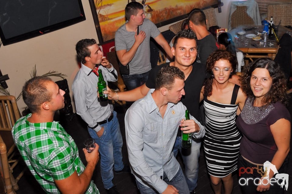 Saturday Night Zulu Party, Zulu Caffe