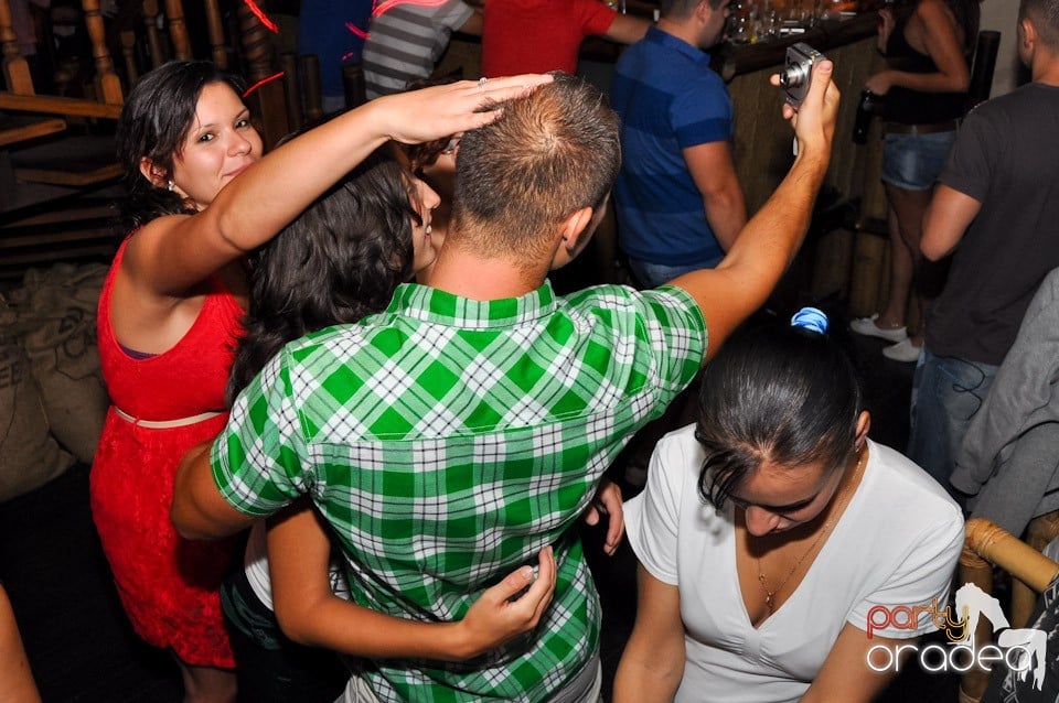 Saturday Night Zulu Party, Zulu Caffe