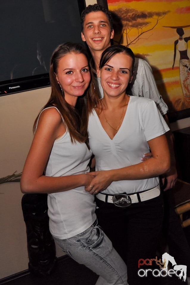 Saturday Night Zulu Party, Zulu Caffe