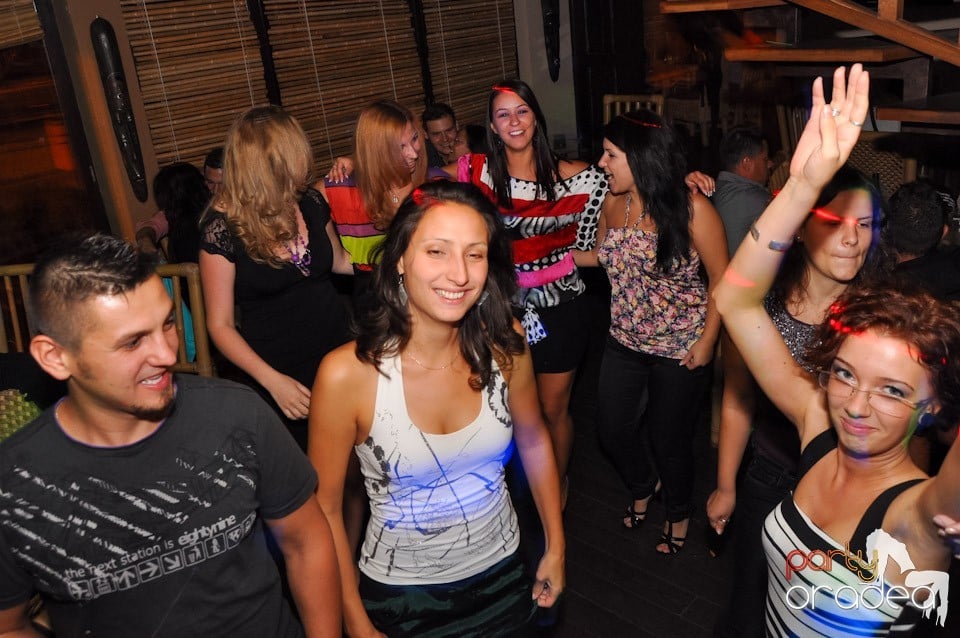 Saturday Night Zulu Party, Zulu Caffe