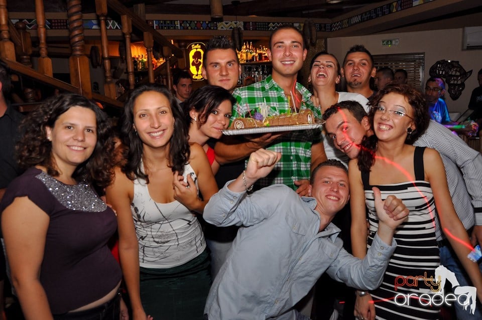 Saturday Night Zulu Party, Zulu Caffe