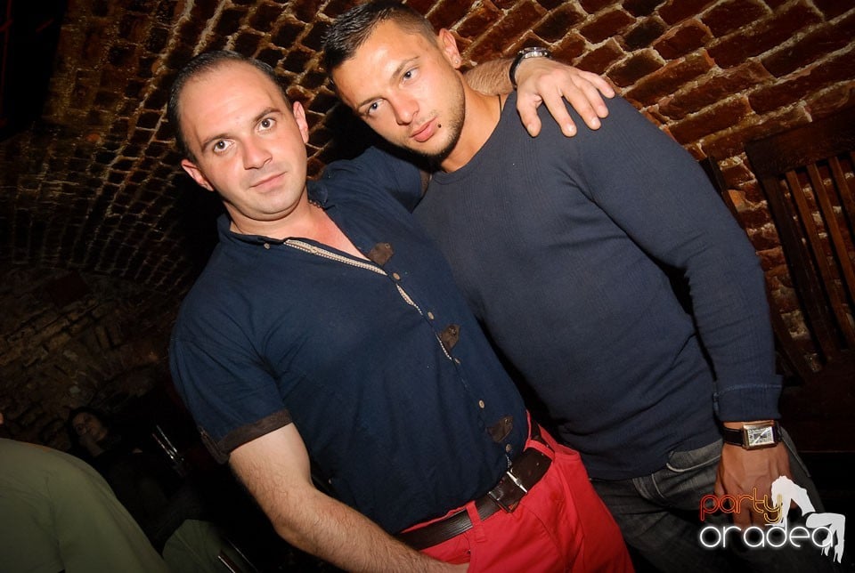 Saturday Party @ Club Escape, 