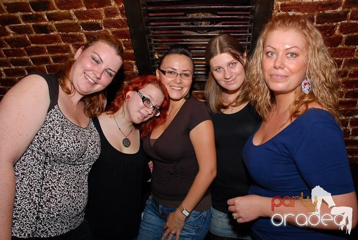 Saturday Party în Escape, 