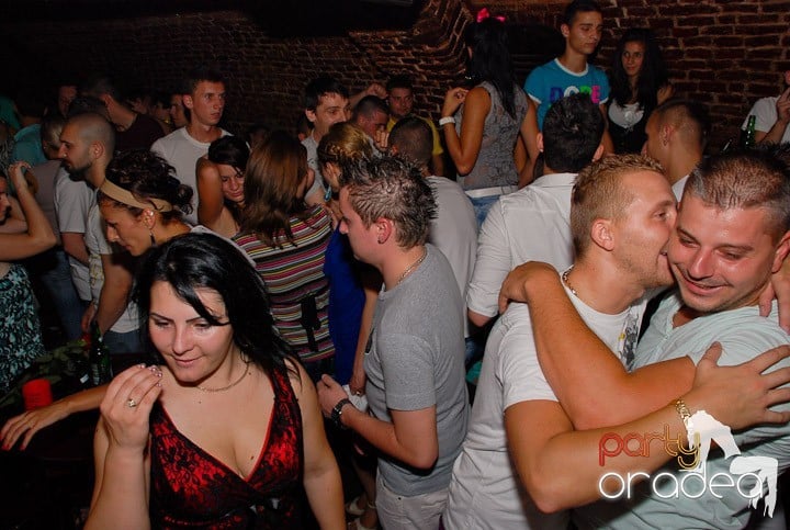 Saturday Party în Escape, 