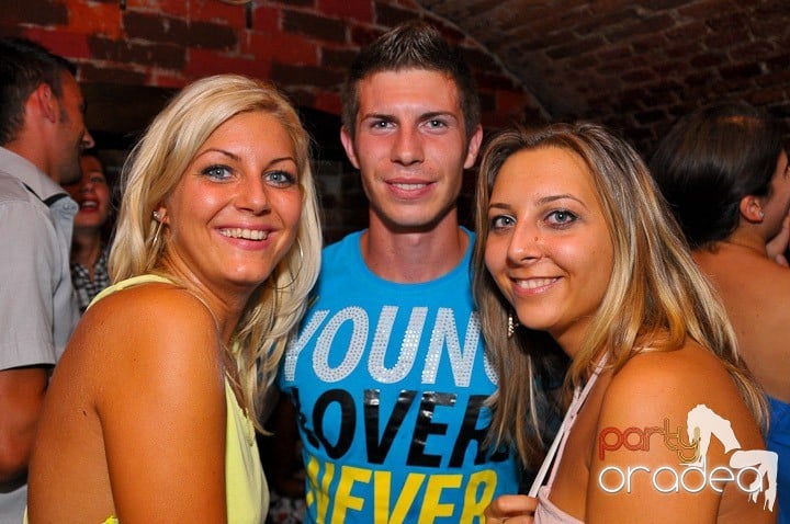 Saturday Party în Escape, 