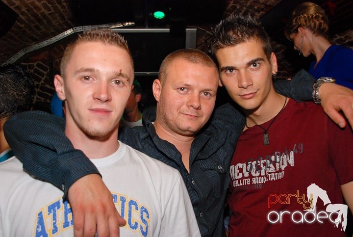 Saturday Party în Escape, 