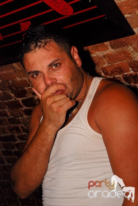 Saturday Party în Escape, 