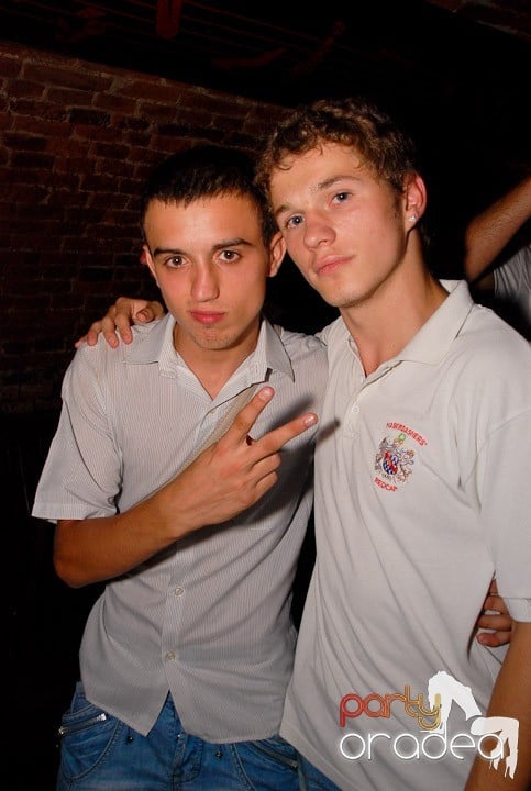 Saturday Party în Escape, 