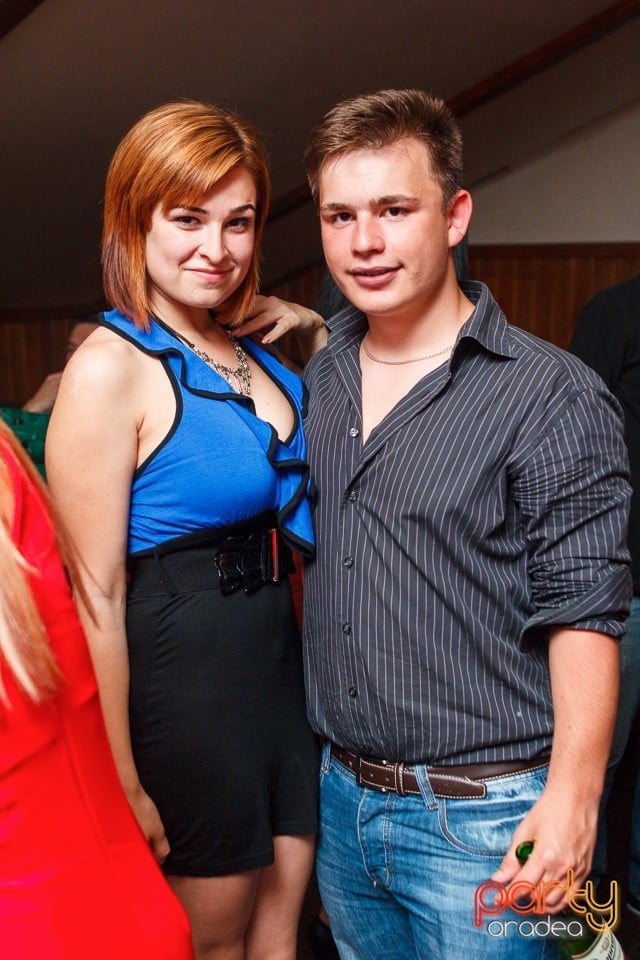 Saturday Party în Window Pub, 