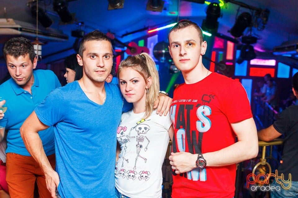 Saturday Party în Window Pub, 