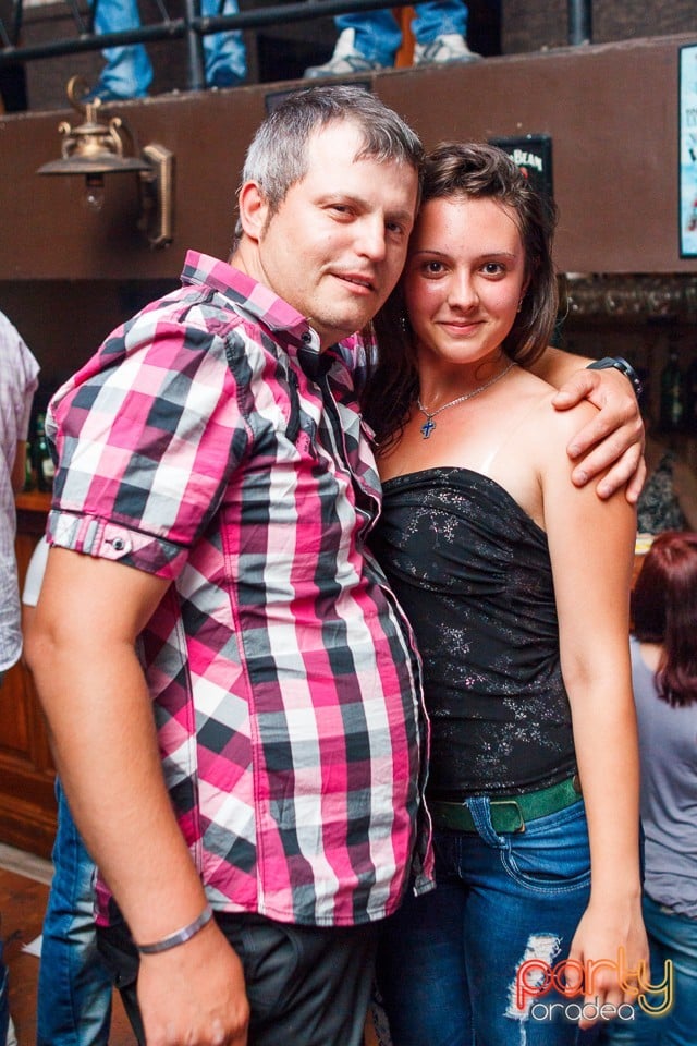 Saturday Party în Window Pub, 