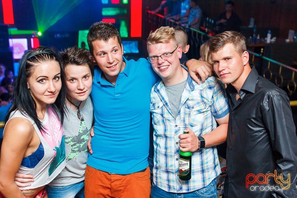 Saturday Party în Window Pub, 