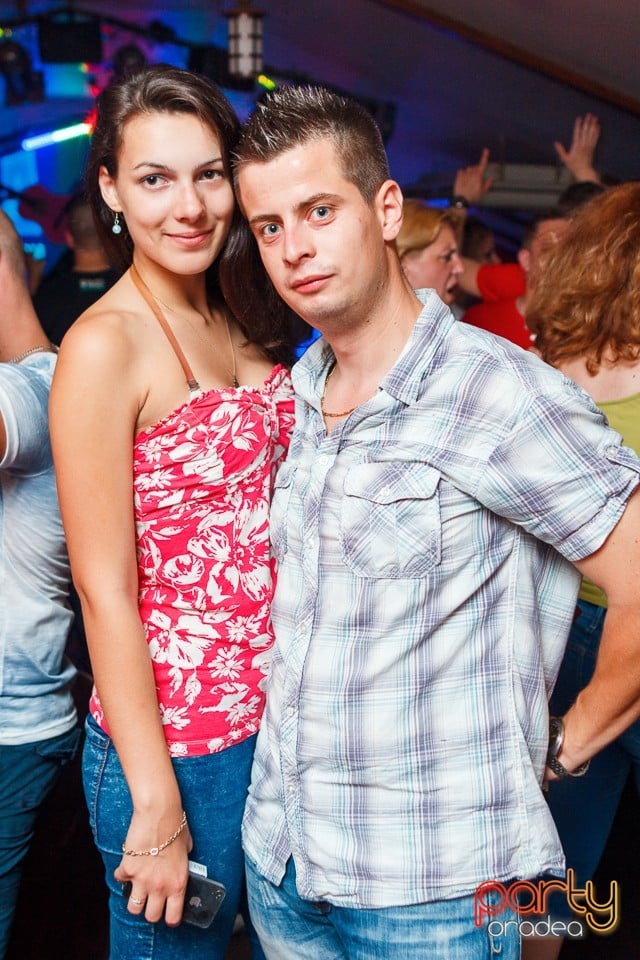 Saturday Party în Window Pub, 