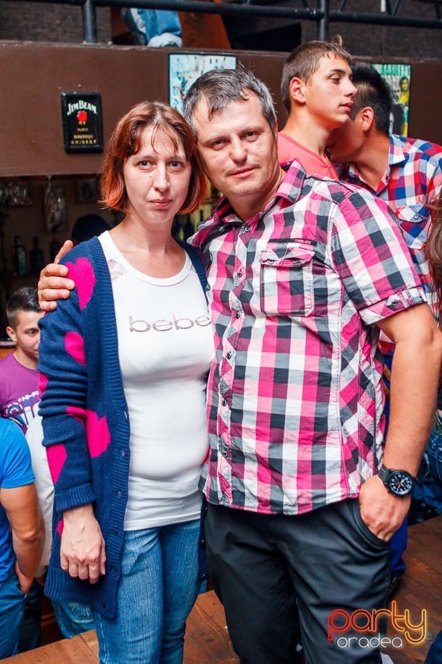 Saturday Party în Window Pub, 