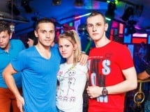 Saturday Party în Window Pub